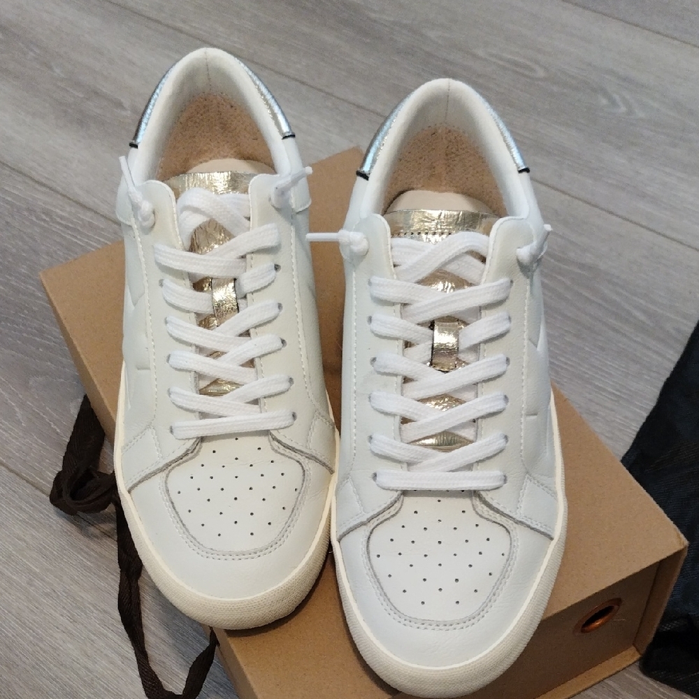 Vintage Havana Cream and Gold Women's Shoes - Picture 4 of 16